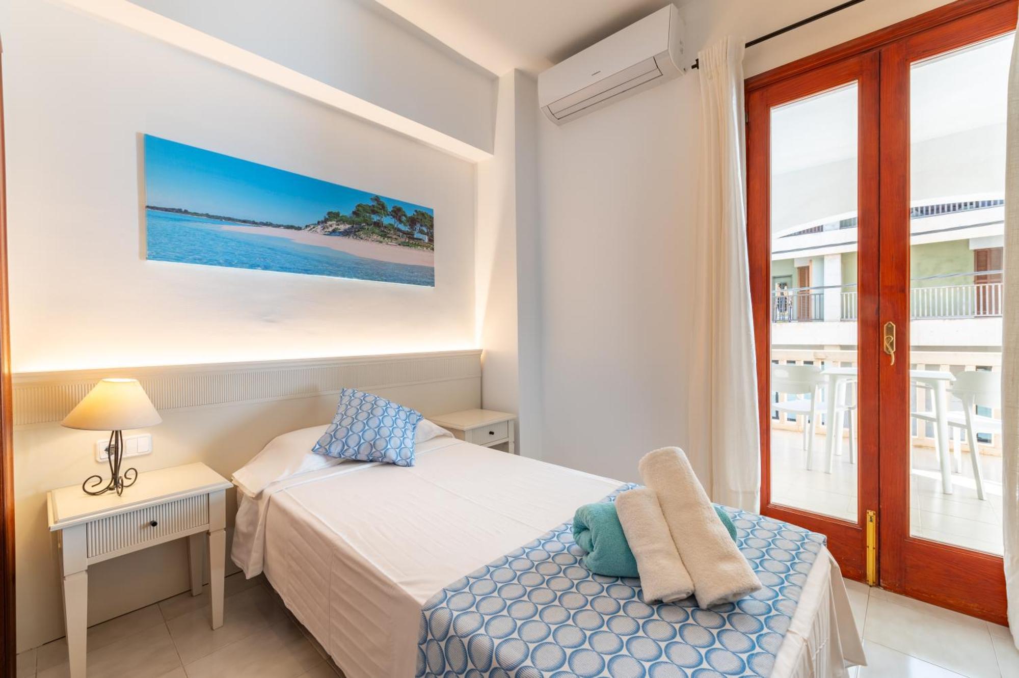 Hotel Martorell By Mhr Colonia de Sant Jordi Exterior foto
