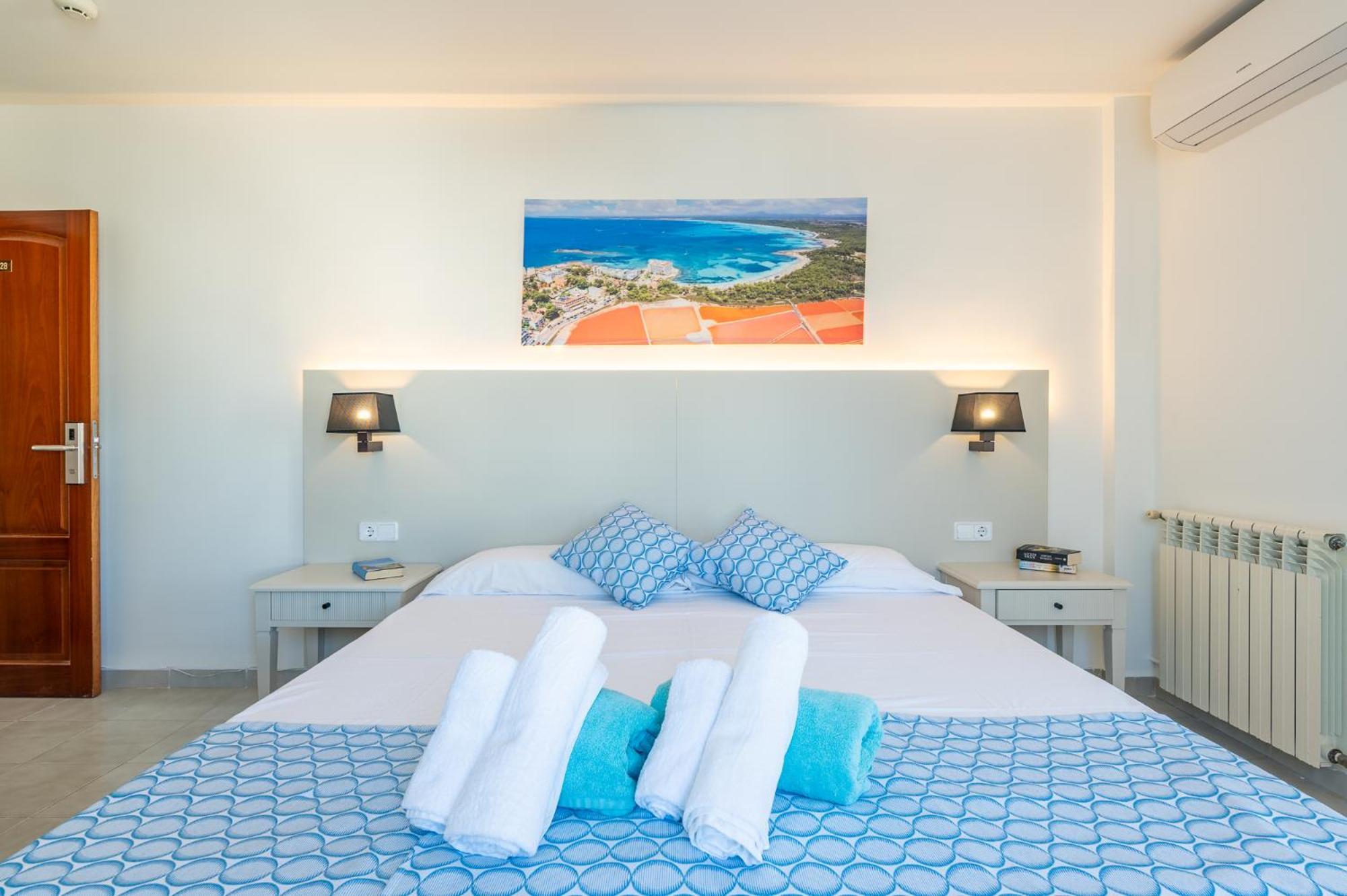 Hotel Martorell By Mhr Colonia de Sant Jordi Exterior foto